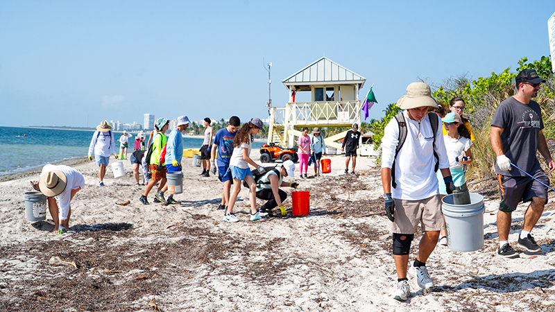 Volunteers at beach clean up