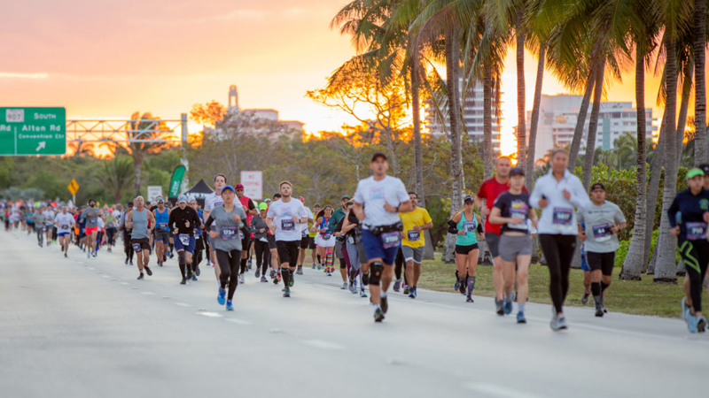 marathon runners