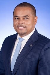 Headshot of Keon Hardemon